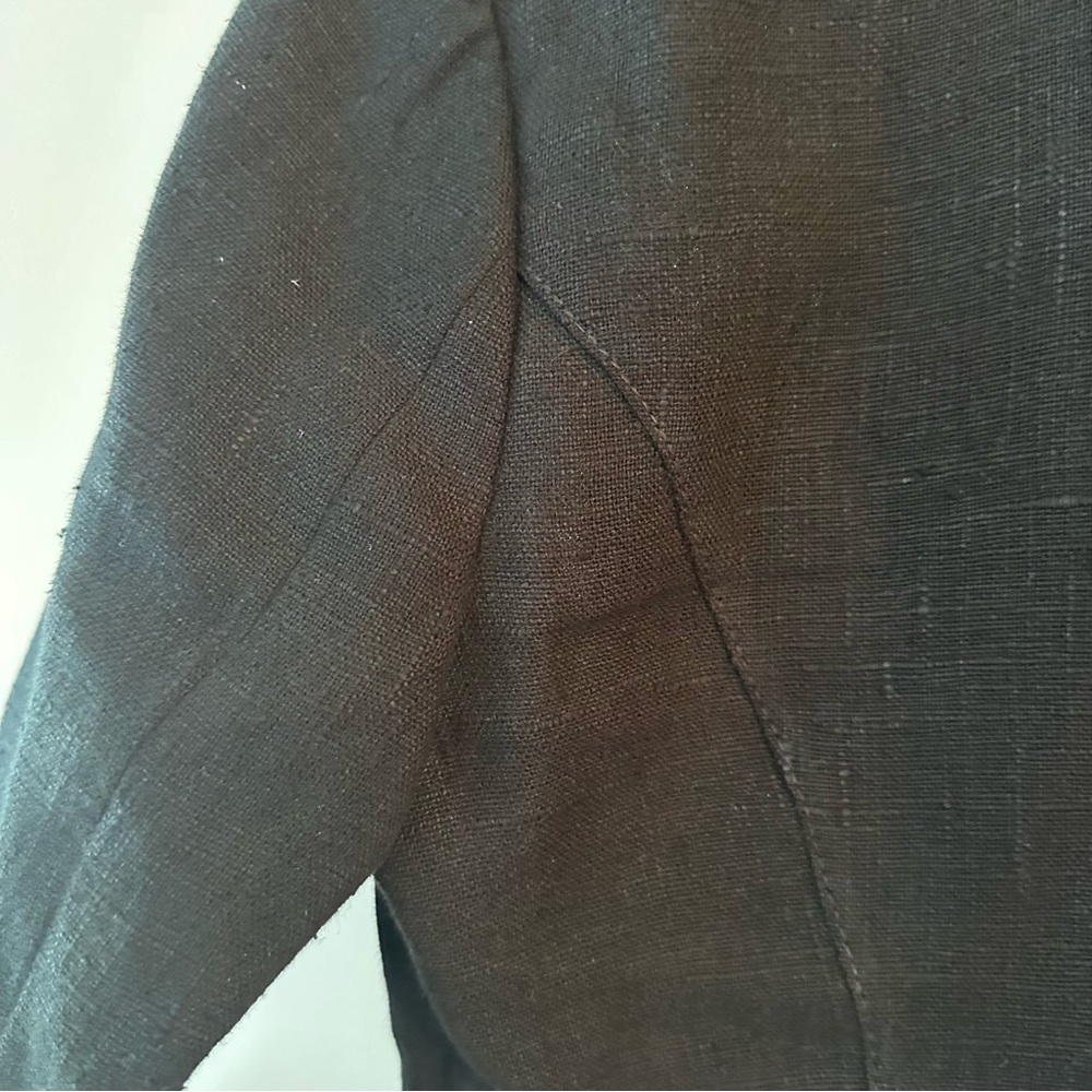 Etro Black Linen Blend Cropped Blazer with Paisley Trim - Picture 7 of 10